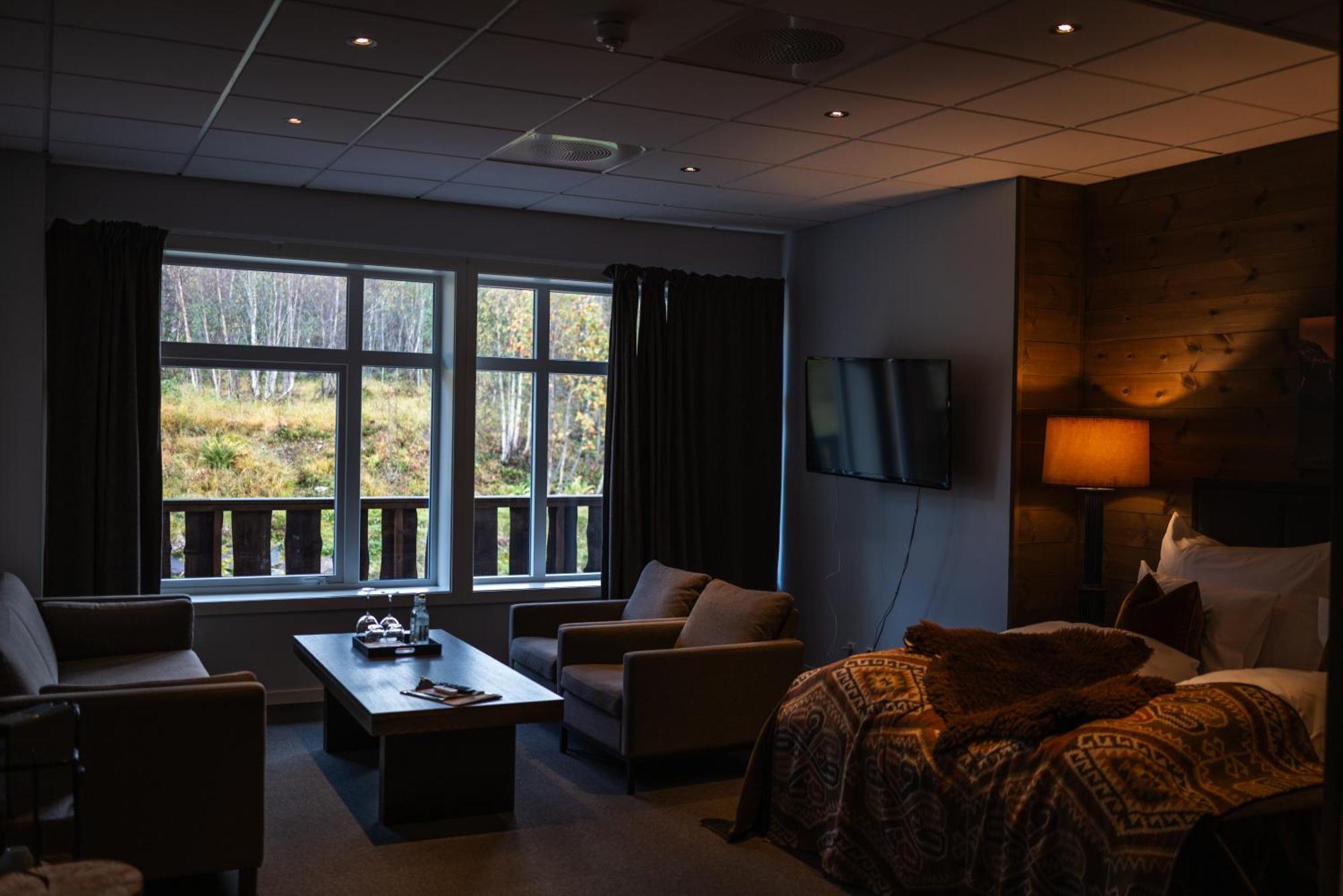 Blatind Boutique Hotel Stordal Exterior foto